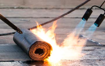 Penbontrhydyfothau asphalt flat roofing repairs